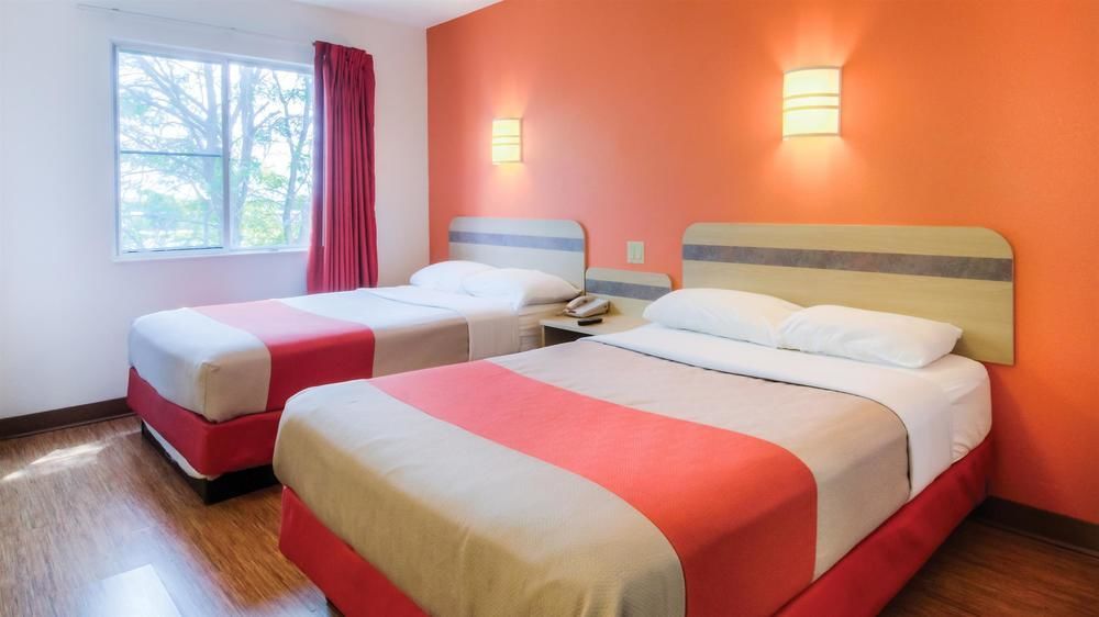 Motel 6 Kansas City, Mo - Airport Ngoại thất bức ảnh